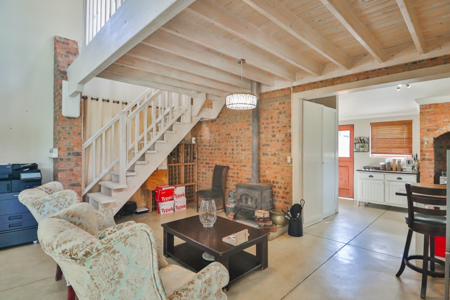 4 Bedroom Property for Sale in The Coves North West